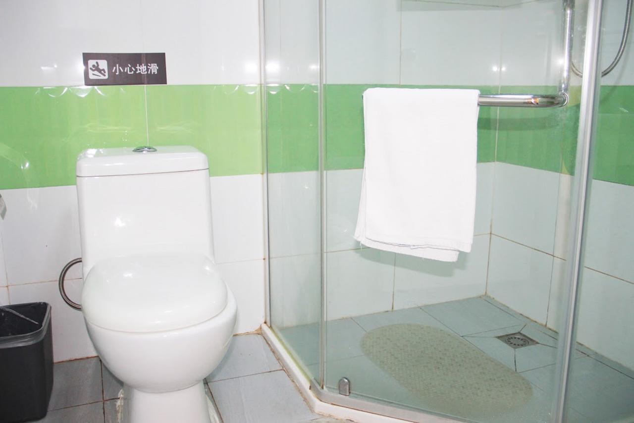 7Days Inn Huaihua Mayang Binhe Road Экстерьер фото